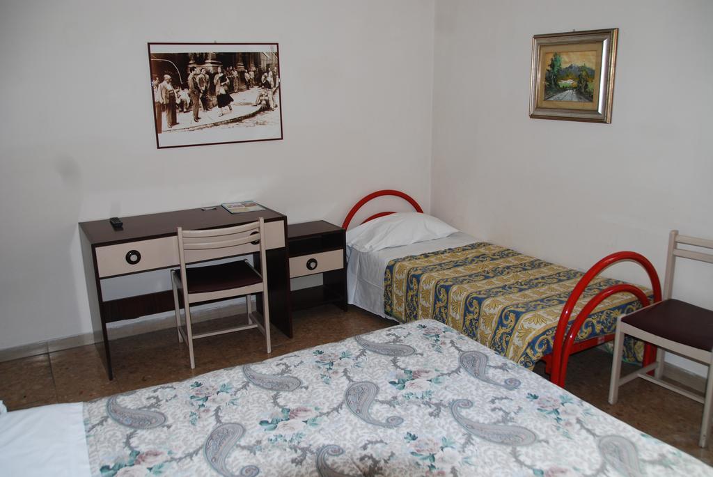 Hotel Conchiglia Montecatini Terme Bagian luar foto