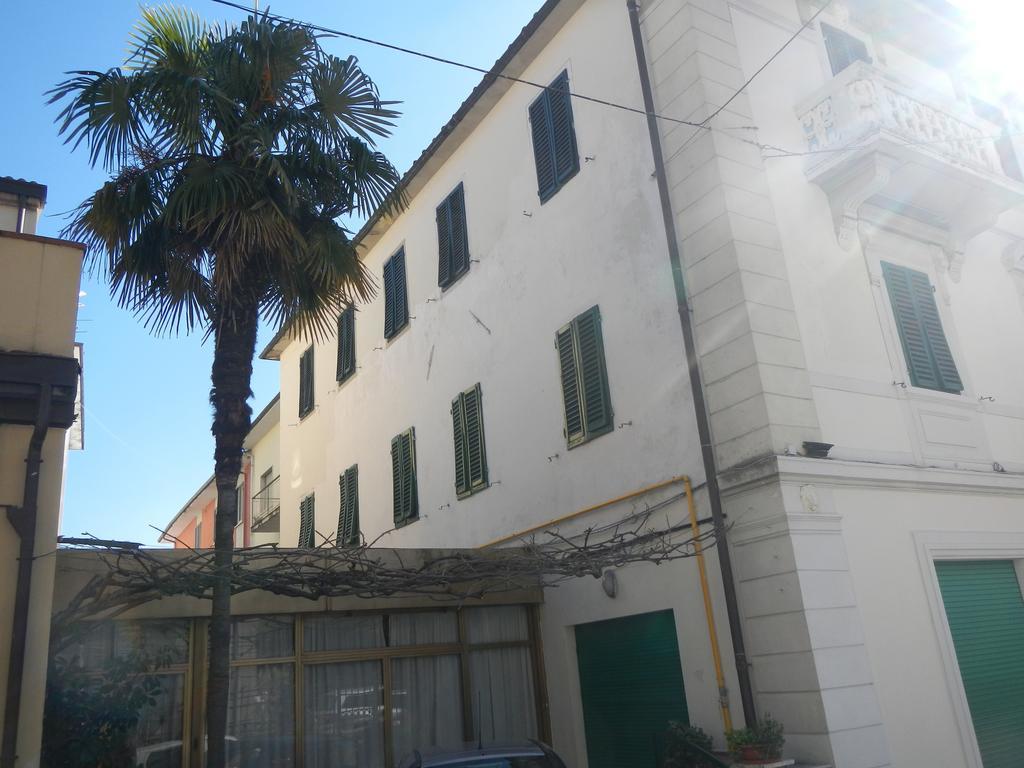 Hotel Conchiglia Montecatini Terme Bagian luar foto