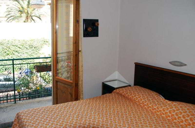Hotel Conchiglia Montecatini Terme Bagian luar foto